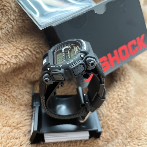 💯 Authentic Casio G-shock watch - Picture 6 of 8